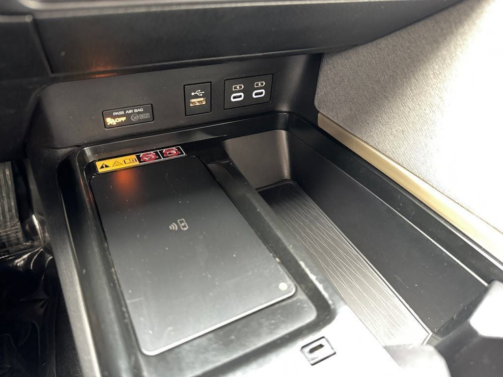 2025 Toyota Camry LE FWD