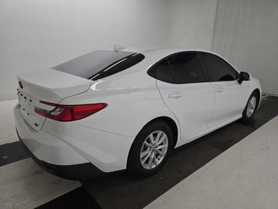 2025 Toyota Camry LE FWD