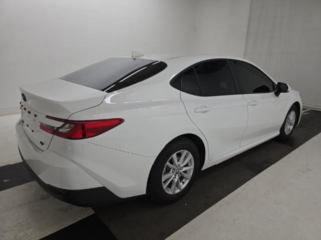 2025 Toyota Camry LE FWD