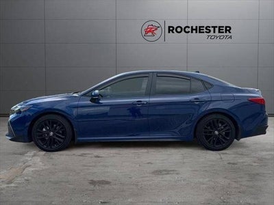 2025 Toyota Camry SE FWD
