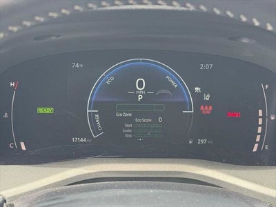 2025 Toyota Camry SE FWD