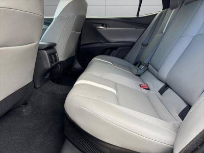 2025 Toyota Camry SE FWD