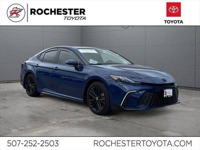 2025 Toyota Camry SE FWD