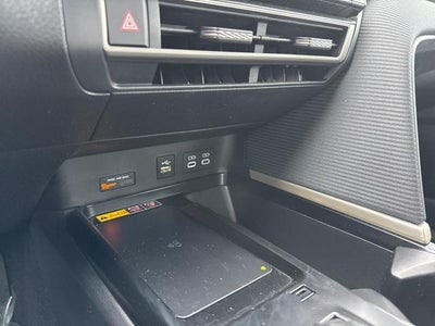 2025 Toyota Camry SE FWD