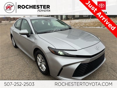 2025 Toyota Camry LE FWD