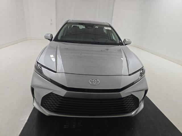 2025 Toyota Camry LE FWD