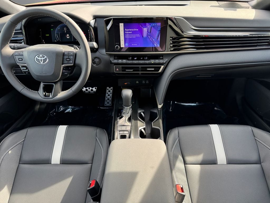 2026 Toyota Camry SE FWD