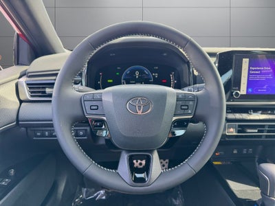 2026 Toyota Camry SE FWD