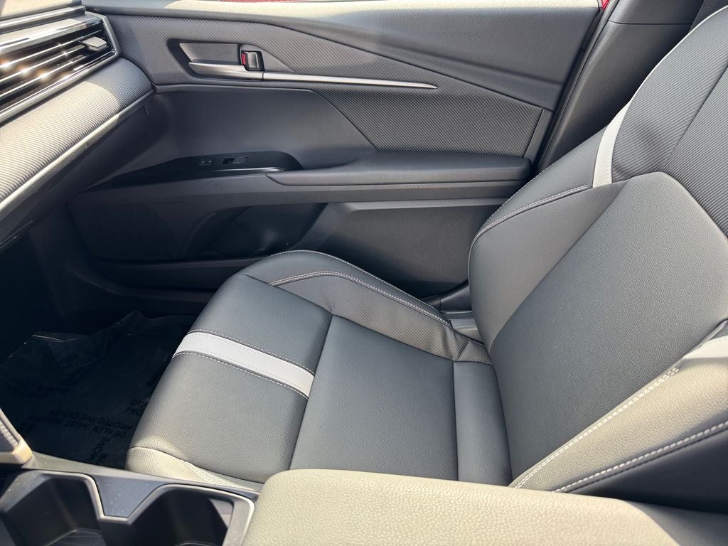 2026 Toyota Camry SE FWD