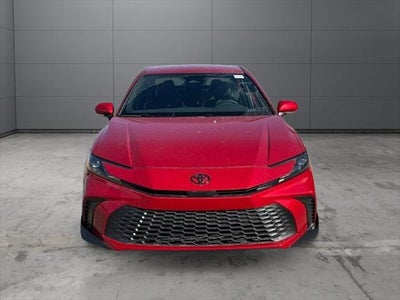 2026 Toyota Camry SE FWD