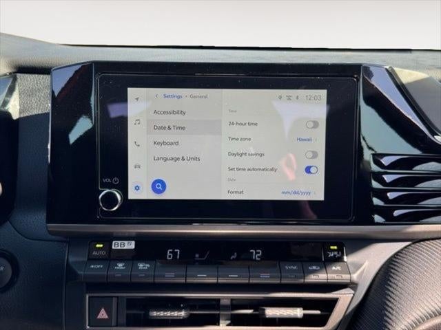2026 Toyota Camry SE FWD