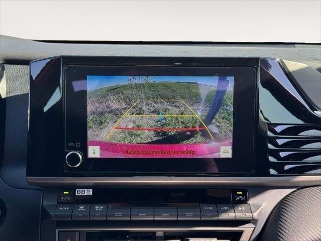 2026 Toyota Camry SE FWD