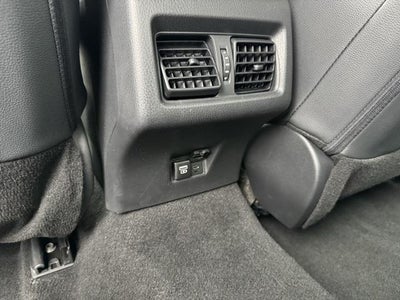 2025 Toyota Camry SE FWD