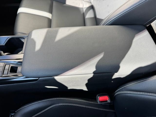 2025 Toyota Camry SE FWD