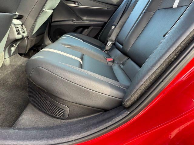 2025 Toyota Camry SE FWD