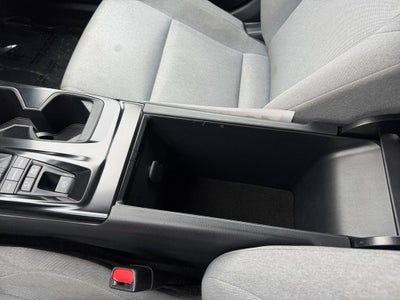2025 Toyota Camry LE FWD