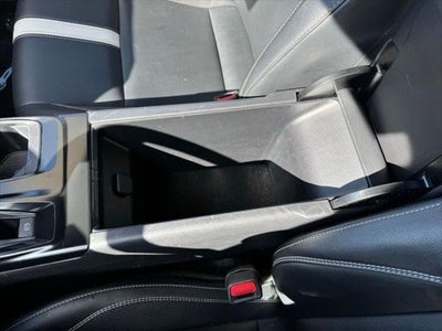 2025 Toyota Camry SE FWD