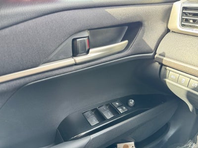 2025 Toyota Camry LE FWD