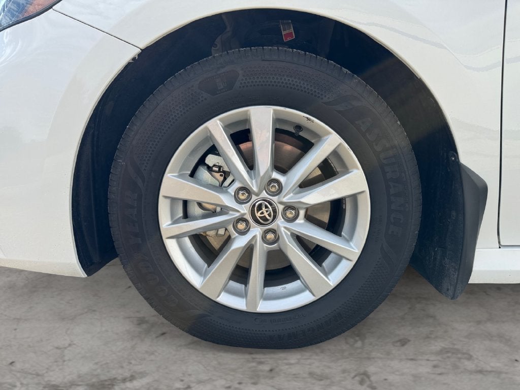 2025 Toyota Camry LE FWD
