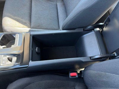 2025 Toyota Camry LE FWD