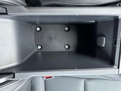 2025 Toyota Camry SE FWD