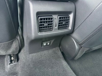 2025 Toyota Camry SE FWD