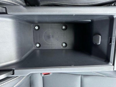 2025 Toyota Camry SE FWD