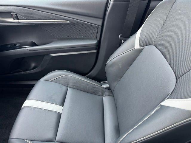 2025 Toyota Camry SE FWD