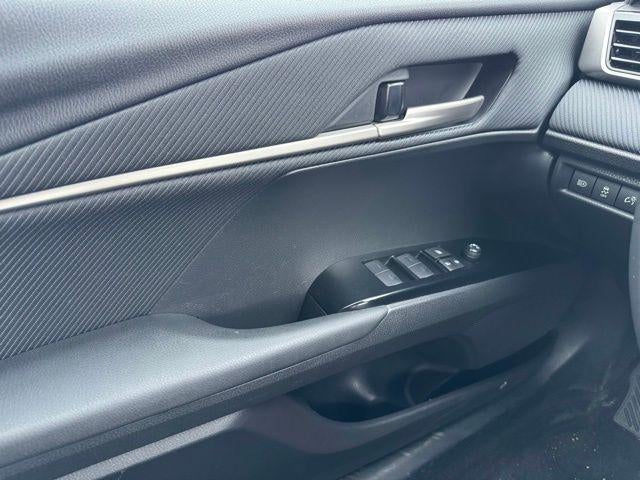 2025 Toyota Camry SE FWD