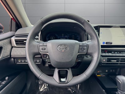 2025 Toyota Camry XLE FWD