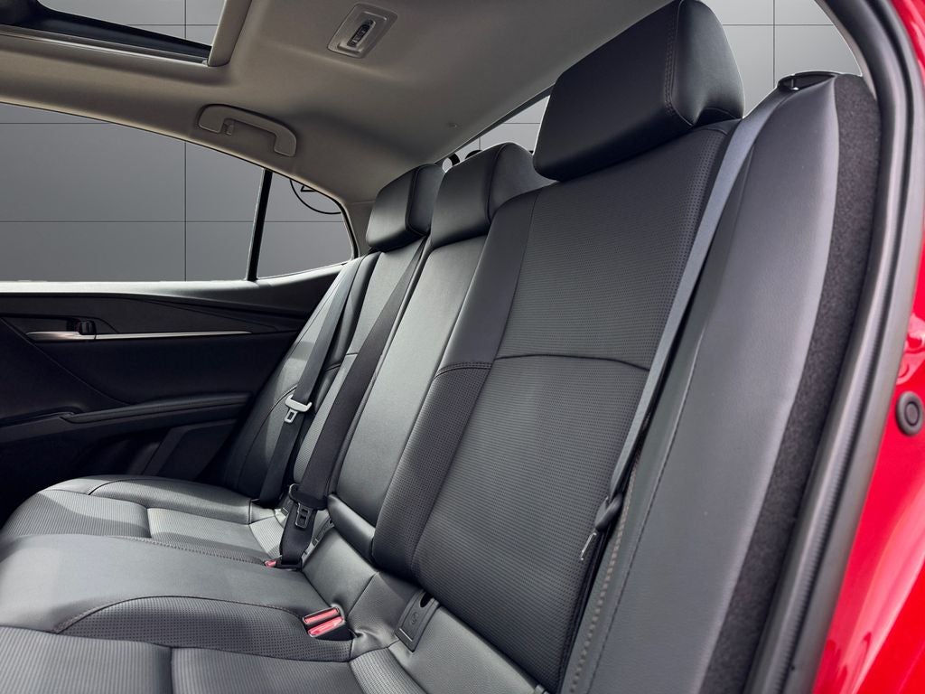 2025 Toyota Camry XLE FWD