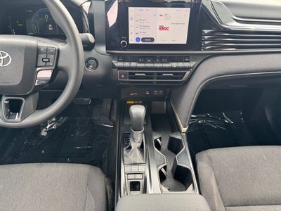 2025 Toyota Camry LE FWD