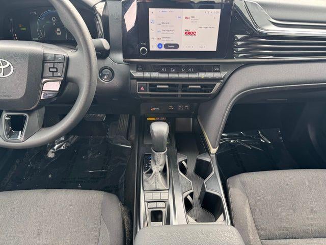 2025 Toyota Camry LE FWD