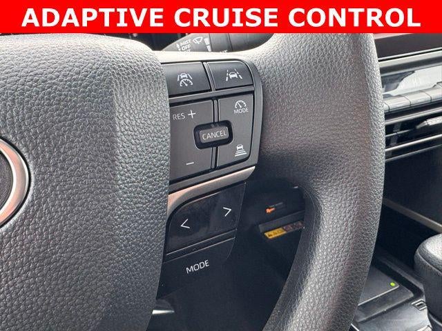 2025 Toyota Camry LE FWD