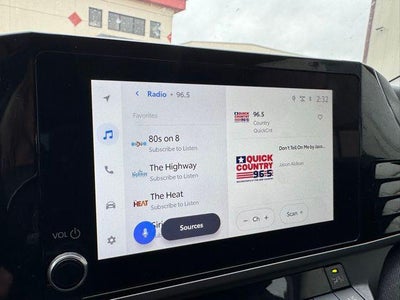 2025 Toyota Camry LE FWD