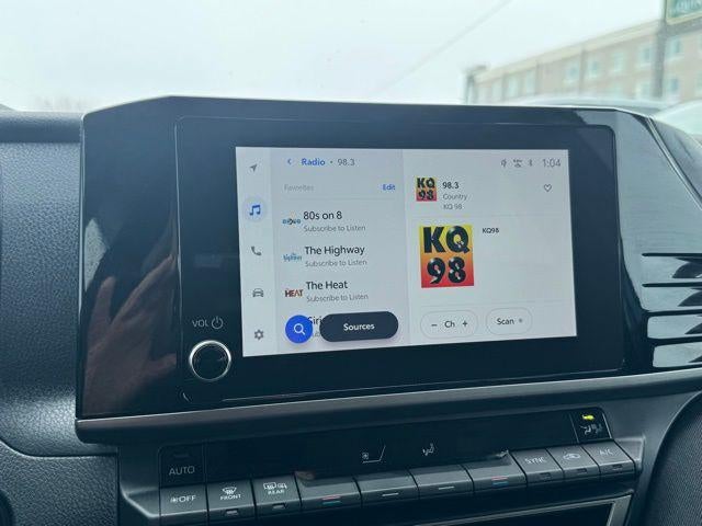 2025 Toyota Camry LE FWD