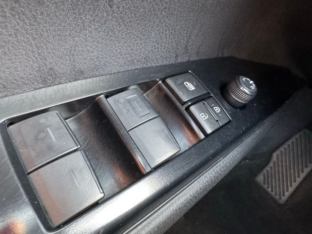 2025 Toyota Camry SE FWD