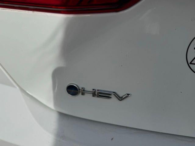 2025 Toyota Camry SE FWD