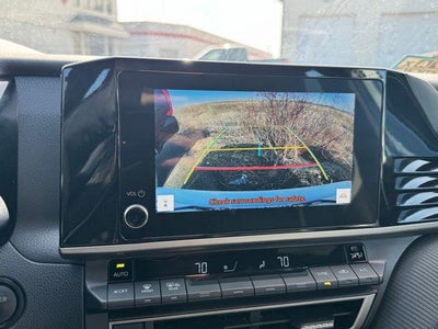 2025 Toyota Camry SE FWD