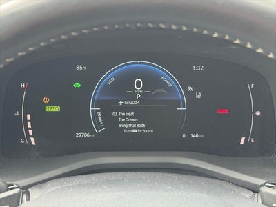 2025 Toyota Camry SE FWD