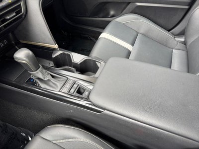 2025 Toyota Camry SE FWD