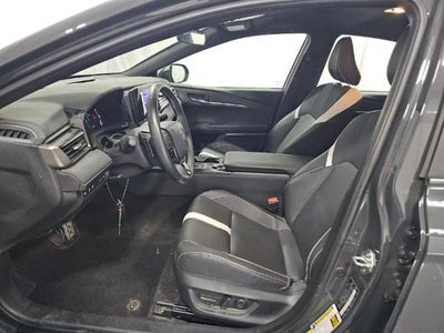 2025 Toyota Camry SE FWD