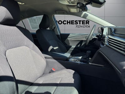 2025 Toyota Camry LE FWD