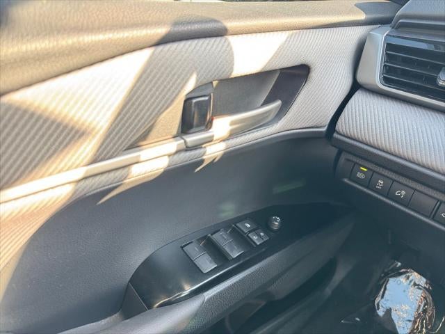 2025 Toyota Camry SE AWD