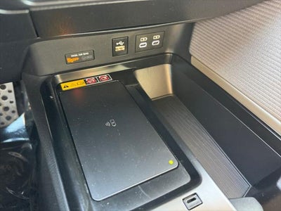 2025 Toyota Camry SE AWD