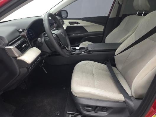 2025 Toyota Camry XLE AWD