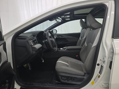 2025 Toyota Camry SE AWD