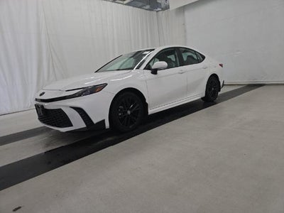 2025 Toyota Camry SE AWD