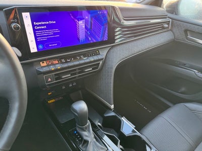 2025 Toyota Camry XLE AWD