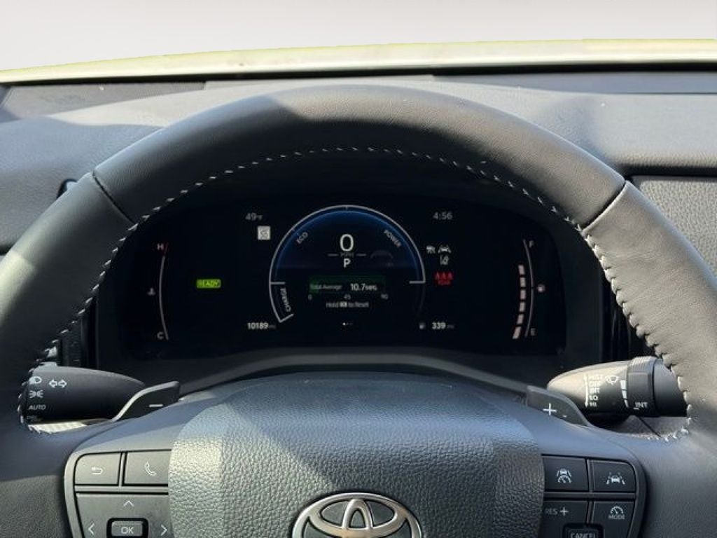 2025 Toyota Camry SE AWD